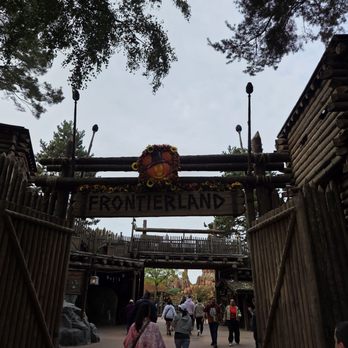 Disneyland Paris - Amusement Parks Near Me Disneyland Paris - Amusement Parks Near Me
