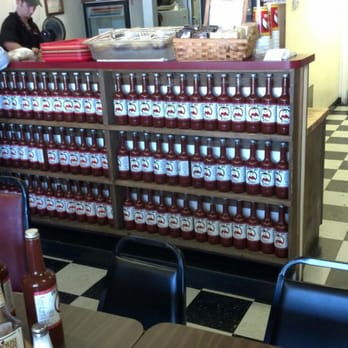 Smokey Mo's Bbq - Barbeque Near Me - Austin, Texas
