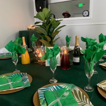 Clique Socially - Venues & Event Spaces Near Me - West Deptford, New Jersey Clique Socially - Venues & Event Spaces Near Me - West Deptford, New Jersey