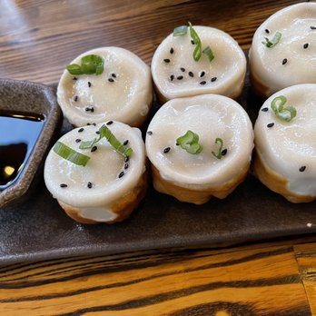 Dumpling Home - Juicy Pork Baos (6) at Dumpling Home in San Francisco. - Dim Sum Near Me - San Francisco, California