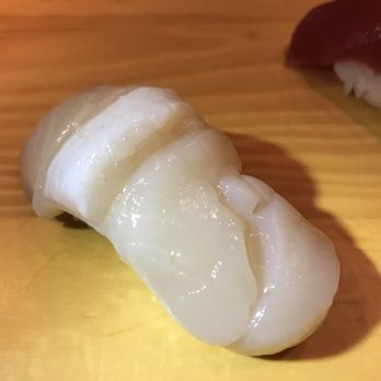 Imanas Tei - Huge very fresh scallops - delicious - Sushi Bars Near Me - Honolulu, Hawaii