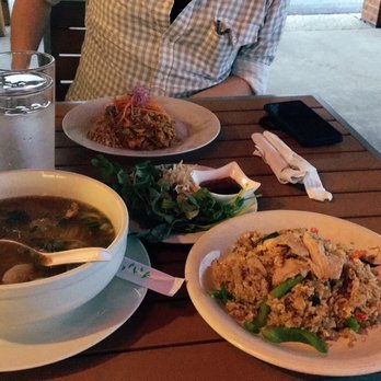 Pad Thai - Spicy Fried Rice, Pho Beef - Thai Near Me - Saint Louis, Missouri