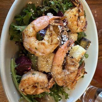Barrel House Tavern - Rainbow Panzanella Salad with Shrimp - New American Near Me - Sausalito, California
