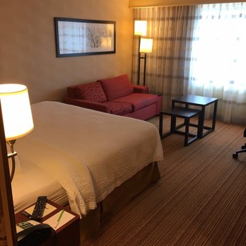 Courtyard by Marriott Philadelphia Montgomeryville - Guest room - Hotels Near Me - North Wales, Pennsylvania Courtyard by Marriott Philadelphia Montgomeryville - Guest room - Hotels Near Me - North Wales, Pennsylvania