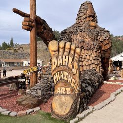 Dahl's Chainsaw Art - World's Largest Bigfoot at Keystone location