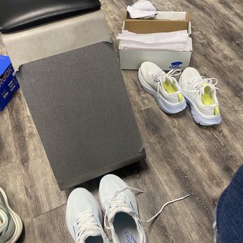 Fleet Feet - Potential contenders - Shoe Stores Near Me - Louisville, Kentucky Fleet Feet - Potential contenders - Shoe Stores Near Me - Louisville, Kentucky