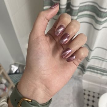 Ivey Nails and Spa - Nails with cat eye - Nail Salons Near Me - Washington, DC, District of Columbia