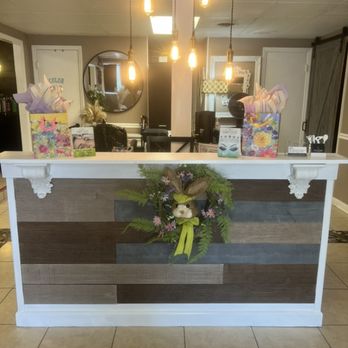 V's Hair Studio - Walk-ins welcome - Hair Salons Near Me - Graham, North Carolina V's Hair Studio - Walk-ins welcome - Hair Salons Near Me - Graham, North Carolina