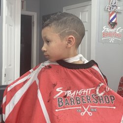 Straight Cut Barber Shop