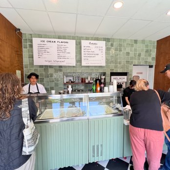 Cookiebar Scoop Shop - Interior - Desserts Near Me - Alameda, California Cookiebar Scoop Shop - Interior - Desserts Near Me - Alameda, California