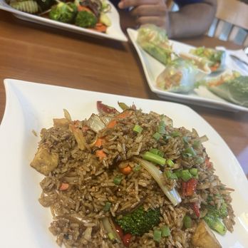 Simply Thai - Fried Rice (Kow Pad Kra Pow with tofu no eggs) Fresh Spring Rolls Mixed Vegetables (Pad Pak) Barbecue Beef - Thai Near Me - Elk Grove, California