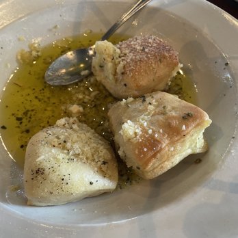 Tomatina - Tomatina's Signature Garlic Rolls - Pizza Near Me - Santa Clara, California Tomatina - Tomatina's Signature Garlic Rolls - Pizza Near Me - Santa Clara, California