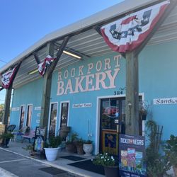 Rockport Bakery - Looking for killer breakfast tacos!