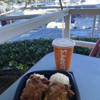 Zippy's Koko Marina - Mini fried chicken plate - Diners Near Me - Honolulu, Hawaii Zippy's Koko Marina - Mini fried chicken plate - Diners Near Me - Honolulu, Hawaii