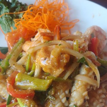Jintana Thai Farmhouse - Thai Near Me - Brooklyn, New York
