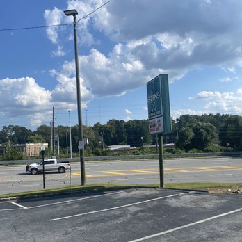 Green's Beverages - Beer, Wine & Spirits Near Me - Atlanta, Georgia