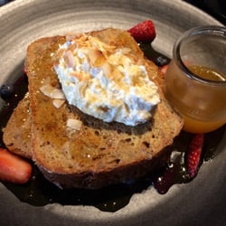 Maple & Clove - French toast