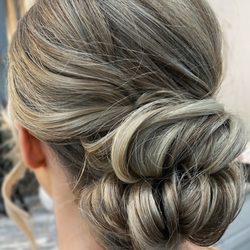 Clique Salon