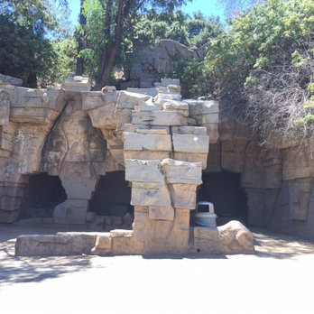 The Old Zoo - Zoos Near Me - Los Angeles, California
