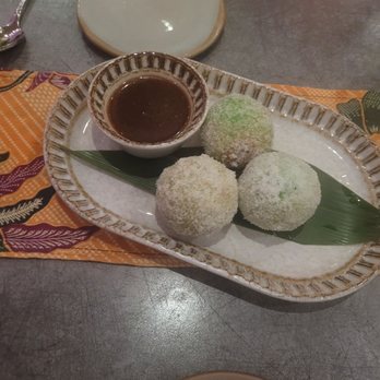 Kaya - Doughnuts - Filipino Near Me - Orlando, Florida