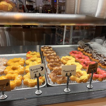 T cafe - Mochi donuts - Desserts Near Me - Philadelphia, Pennsylvania