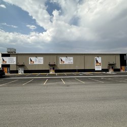 208 Outlets