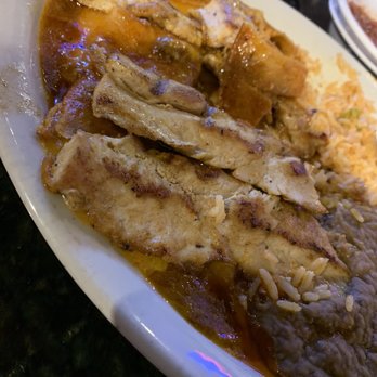 Lupe's Comida con Sabor - Fajita enchiladas with chicken - Tex-Mex Near Me - Arlington, Texas