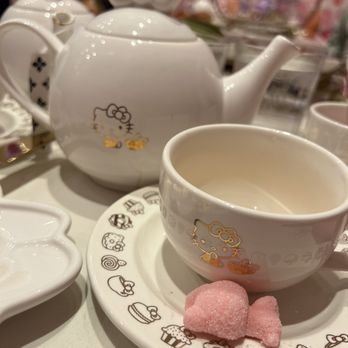 Hello Kitty Cafe - Tea cup and tea pot set... again I don't think this was for sale but I also didn't ask - Cafes Near Me - Irvine, California Hello Kitty Cafe - Tea cup and tea pot set... again I don't think this was for sale but I also didn't ask - Cafes Near Me - Irvine, California