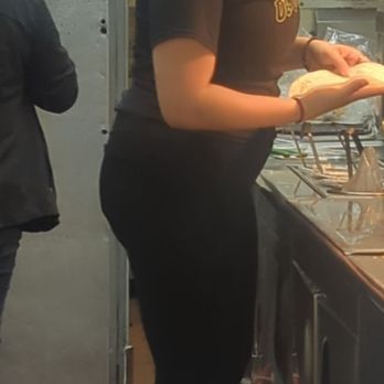 Del Taco - Poor food prep conditions, No Gloves! - Fast Food Near Me - Diamond Bar, California