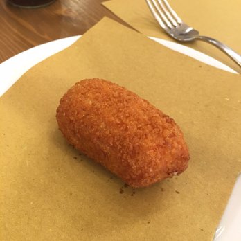 Il Mozzicone - Fried risotto ball, good but not amazing if you know what I mean - Pizza Near Me - Rome, RM
