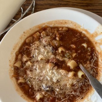 Olive Garden Italian Restaurant - Pasta e Fagioli - Italian Near Me - Brookfield, Wisconsin Olive Garden Italian Restaurant - Pasta e Fagioli - Italian Near Me - Brookfield, Wisconsin