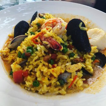 Geoffrey's Malibu - Seafood Paella - Seafood Near Me - Malibu, California Geoffrey's Malibu - Seafood Paella - Seafood Near Me - Malibu, California