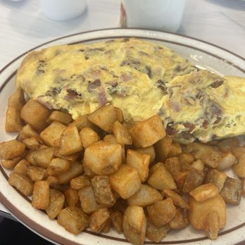 The Blue Skillet - Omelette - Breakfast & Brunch Near Me - Las Vegas, Nevada The Blue Skillet - Omelette - Breakfast & Brunch Near Me - Las Vegas, Nevada