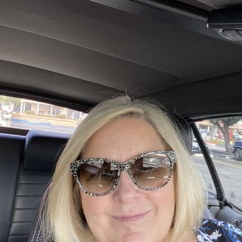 J Sisters Salon - Fresh color and cut by Sam - Hair Salons Near Me - Newhall, California J Sisters Salon - Fresh color and cut by Sam - Hair Salons Near Me - Newhall, California