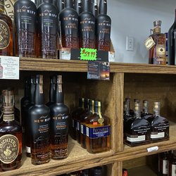 Lake Barkley Liquors