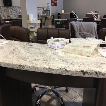 Aqua Nails and Spa - Nail area - Nail Salons Near Me - Springfield, Missouri