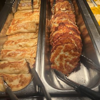 Sawa's Old Warsaw Restaurant - blintzes potato pancakes - Polish Near Me - Broadview, Illinois Sawa's Old Warsaw Restaurant - blintzes potato pancakes - Polish Near Me - Broadview, Illinois