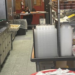 Wings to Go - Bear - Employee ignoring customers