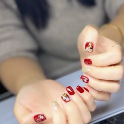 Nails & Lashes