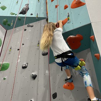 Pacific Pipe Climbing - Climbing Near Me - Oakland, California
