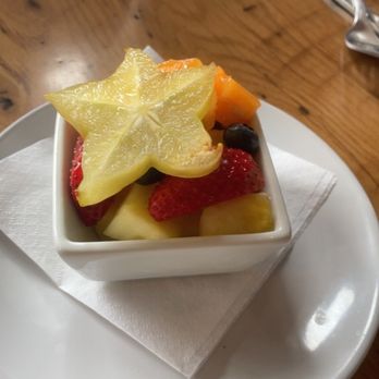 Stone Turtle - Fresh fruit - New American Near Me - St. Louis, Missouri Stone Turtle - Fresh fruit - New American Near Me - St. Louis, Missouri