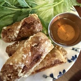 Crispy Pork Egg Rolls (4) Crispy Pork Egg Rolls (4)