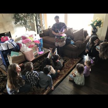 Twisties Balloons - Party & Event Planning Near Me Twisties Balloons - Party & Event Planning Near Me