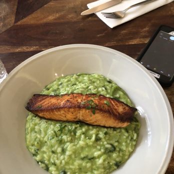 Mercador Café - Salmon and Risotto - Breakfast & Brunch Near Me - Porto, 13