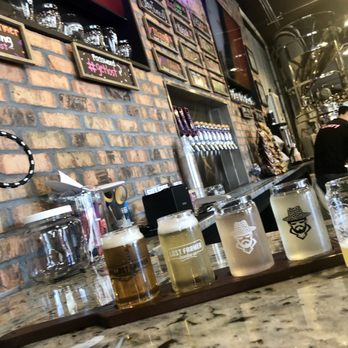Lost Farmer Brewing - Flights... - Breweries Near Me - Westbury, New York