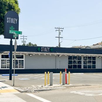 STIIIZY - Encinitas - Cannabis Clinics Near Me - Encinitas, California