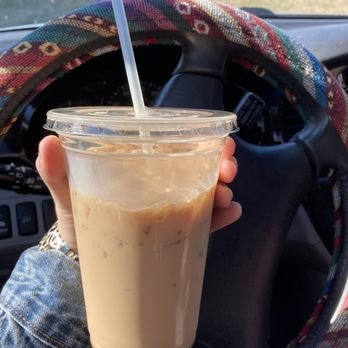 Ashley’s Espresso Parlour - Large Iced Caramel Macchiato - Coffee & Tea Near Me - Kill Devil Hills, North Carolina Ashley’s Espresso Parlour - Large Iced Caramel Macchiato - Coffee & Tea Near Me - Kill Devil Hills, North Carolina