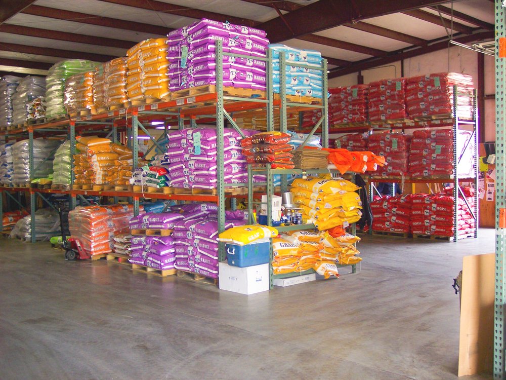 IFA COUNTRY STORE FARMINGTON Updated June 2024 23 Photos 1212