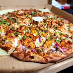 Indian Star Pizza - Chili chicken pizza