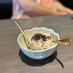 Tonkatsu Kuro - Oreo gelato